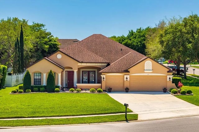 755 Country Charm Circle, OVIEDO