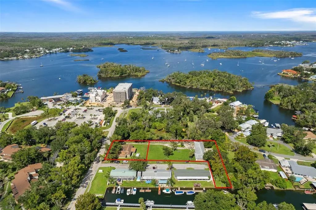 149 & 151 Se Paradise Point Road, CRYSTAL RIVER