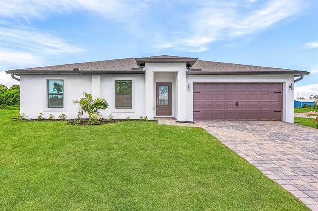 5952 Gillot Boulevard, PORT CHARLOTTE