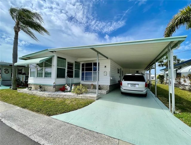 34222 Canal Drive N, PINELLAS PARK