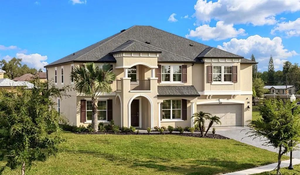 9307 Parisian Court, SEFFNER