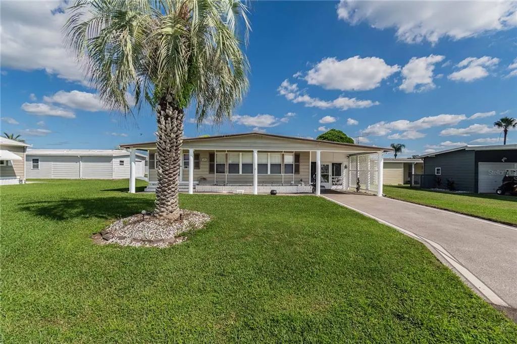 5600 Arrowhead Drive, ZEPHYRHILLS