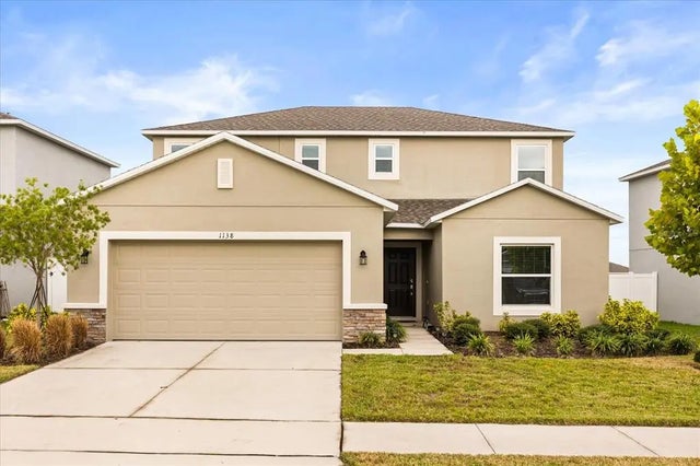 1138 Calico Pointe Circle, GROVELAND