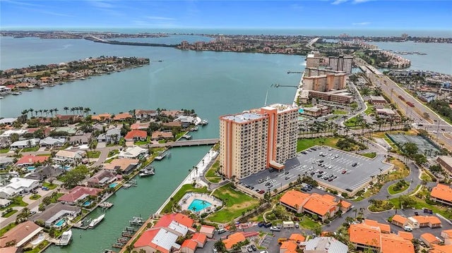 4900 Brittany Drive S 211, ST PETERSBURG