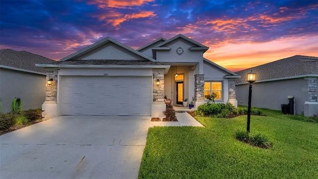 1201 Pintail Place, LAKELAND