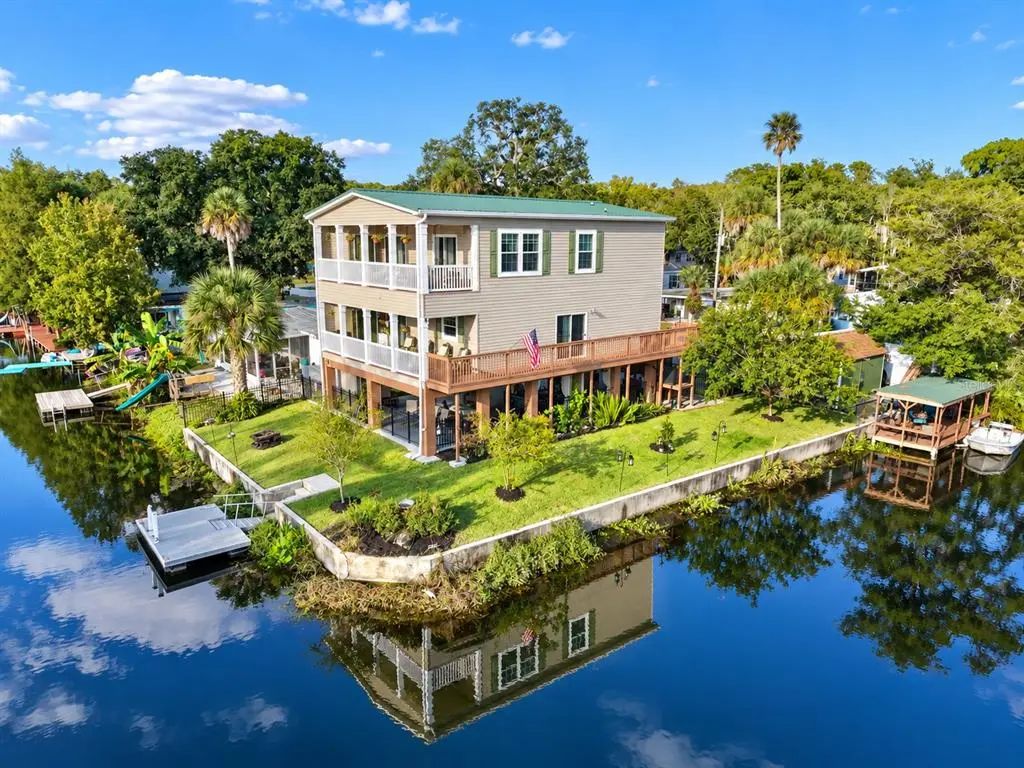 7247 Arbordale Drive, WEEKI WACHEE
