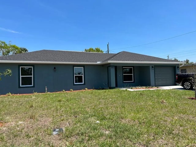 1042 Hickory Lane, COCOA