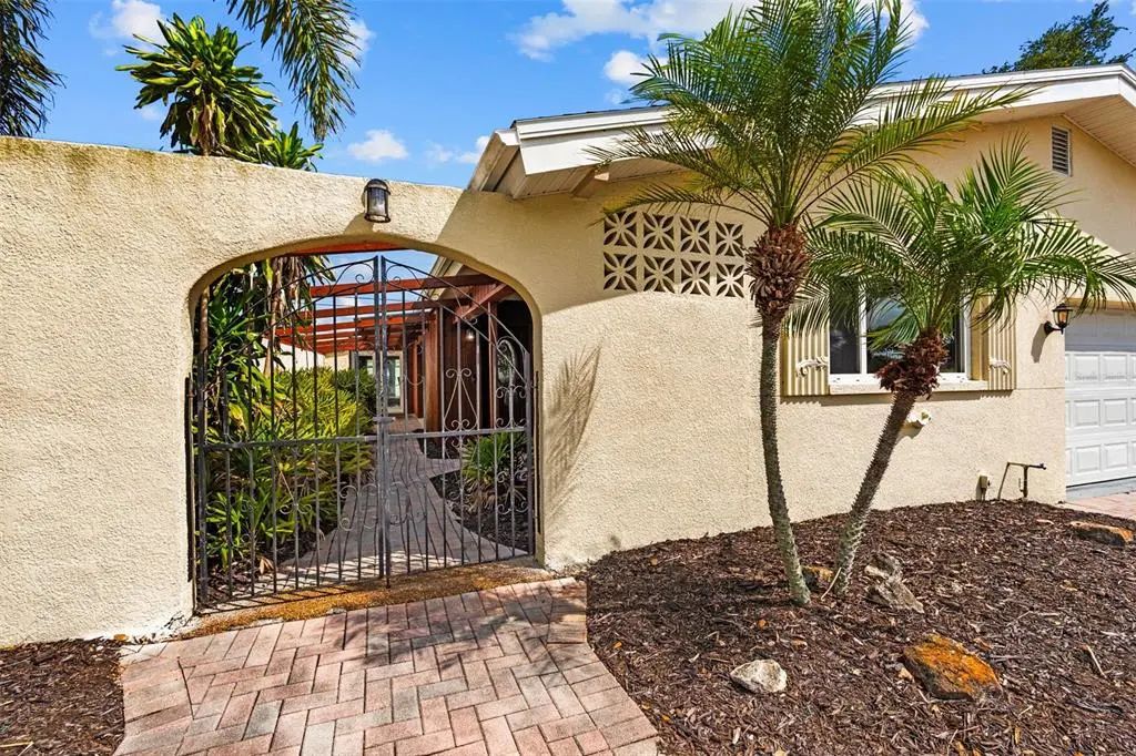 10472 Orange Blossom Lane, SEMINOLE