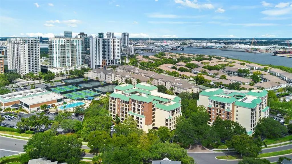 1000 S Harbour Island Boulevard 2404, TAMPA