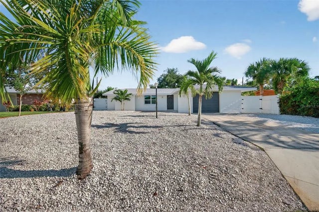 6311 Fordham Place, BRADENTON