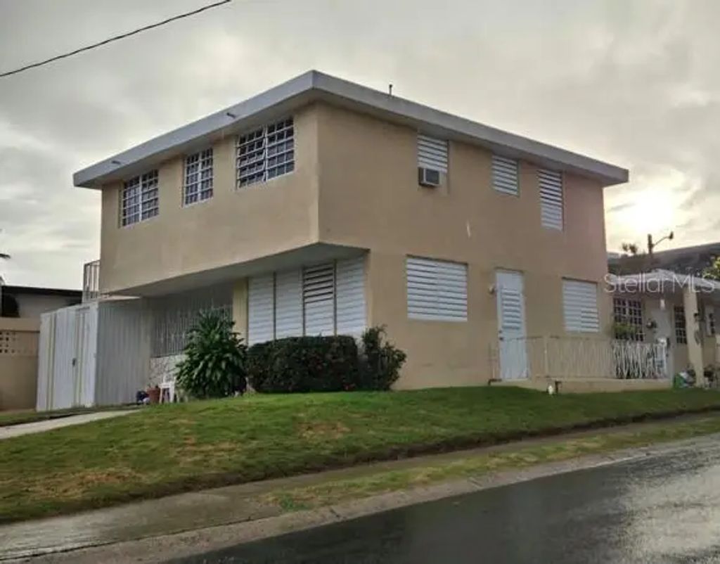 3 Flamingo Hills Dev.,, BAYAMON