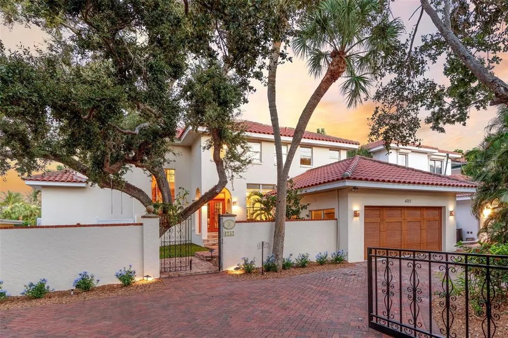 4757 Higel Avenue, SARASOTA