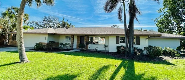 3637 Mineola Drive, SARASOTA