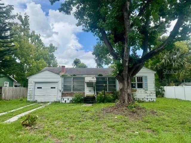 235 E Esther Street, ORLANDO