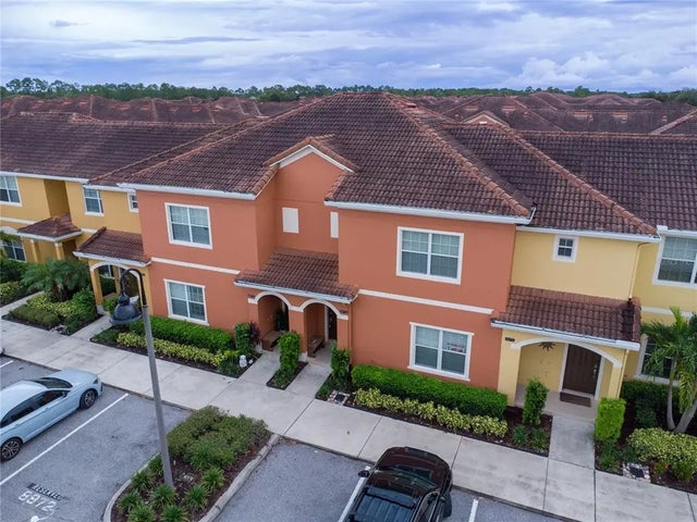 8974 California Palm Road, KISSIMMEE