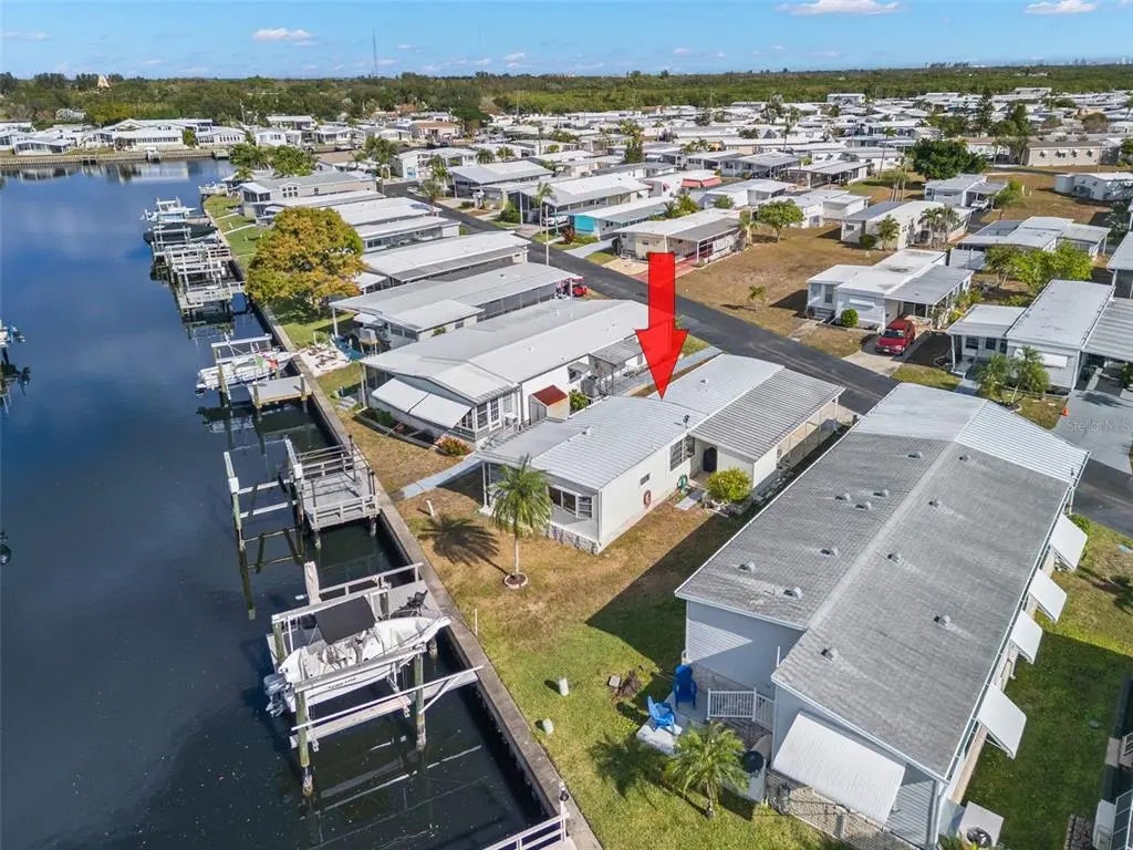 7030 Mount Arlington Drive Ne 409, ST PETERSBURG