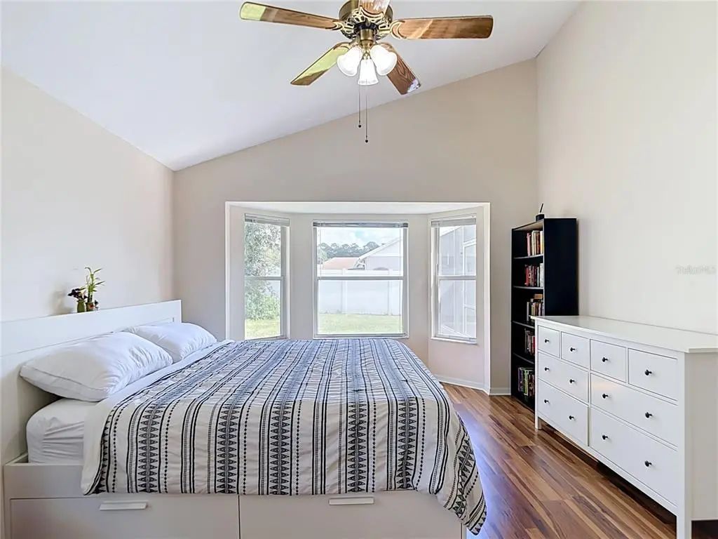 31 of 62 - 5818 Azure Drive, WESLEY CHAPEL, FL