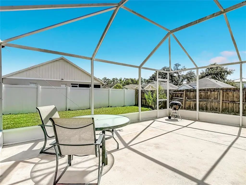 55 of 62 - 5818 Azure Drive, WESLEY CHAPEL, FL