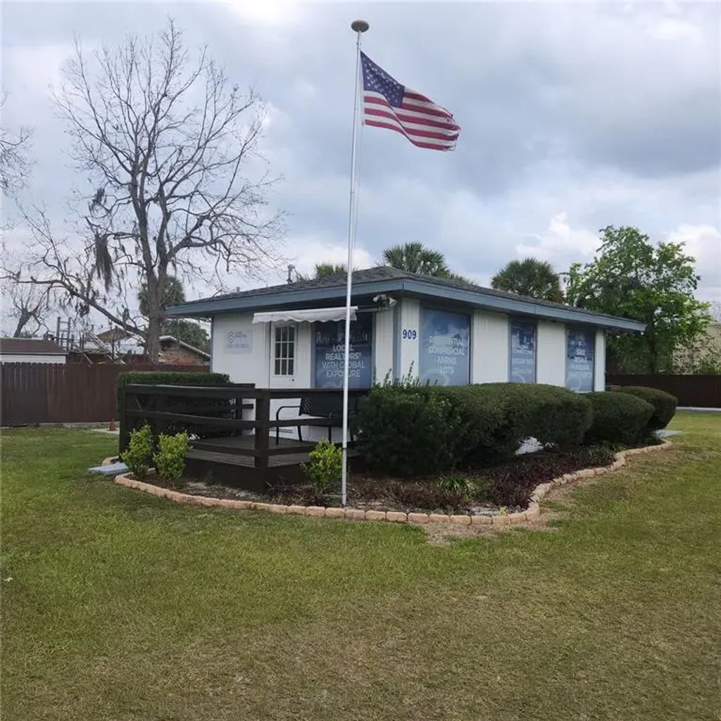 909 Sw 10th Hwy 200 Street, OCALA