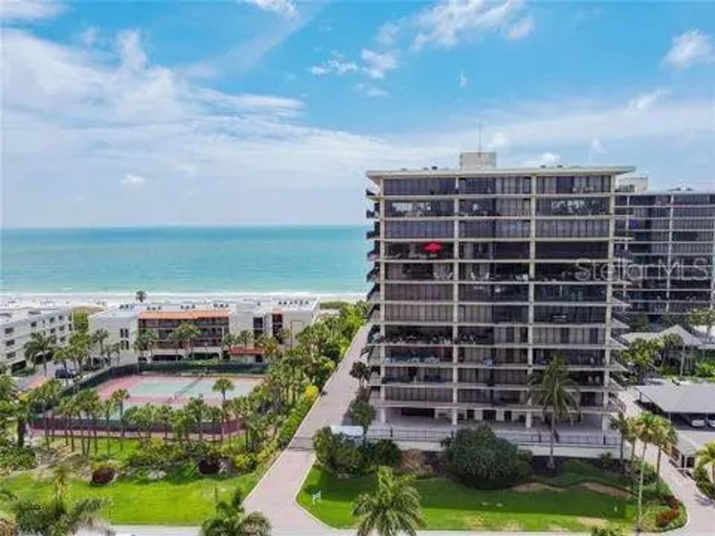 7600 Bayshore Drive 702, TREASURE ISLAND