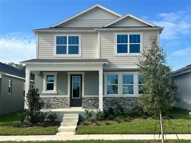 532 Green Tracker Avenue, GROVELAND
