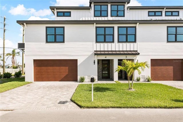 187 145th Avenue E 4, ST PETERSBURG