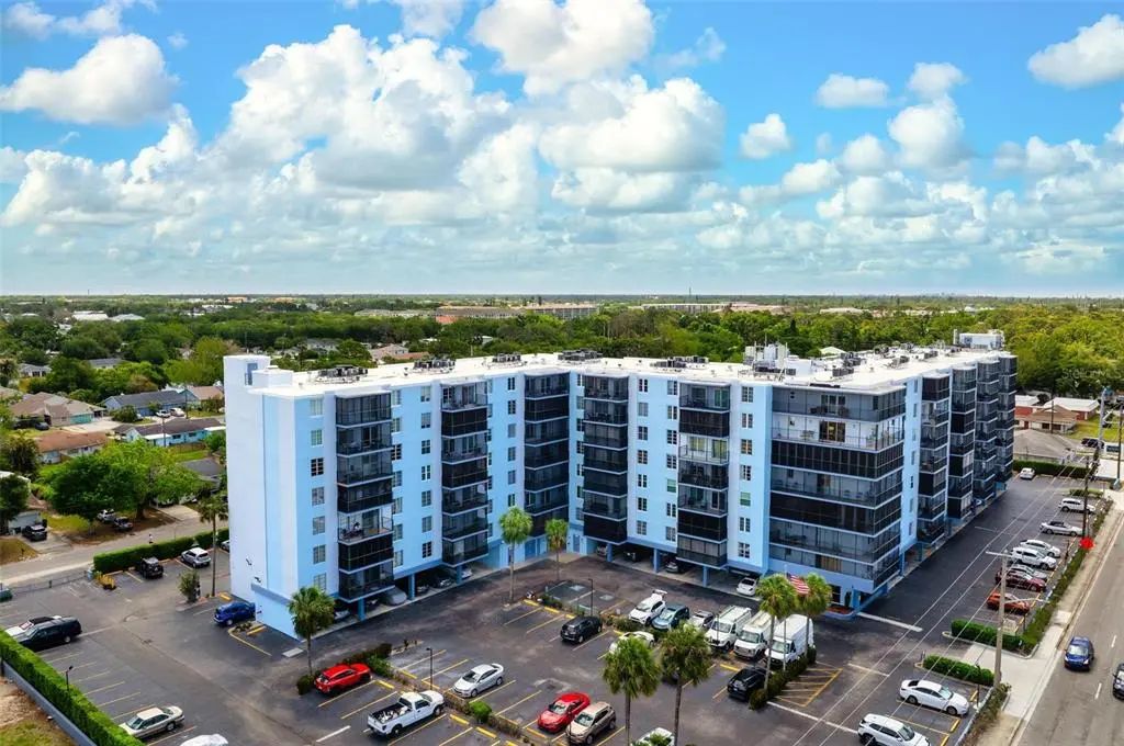 2901 26th Street W 303, BRADENTON
