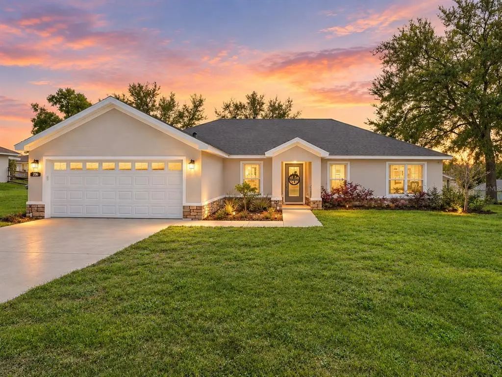 206 Shannon Lane, LADY LAKE