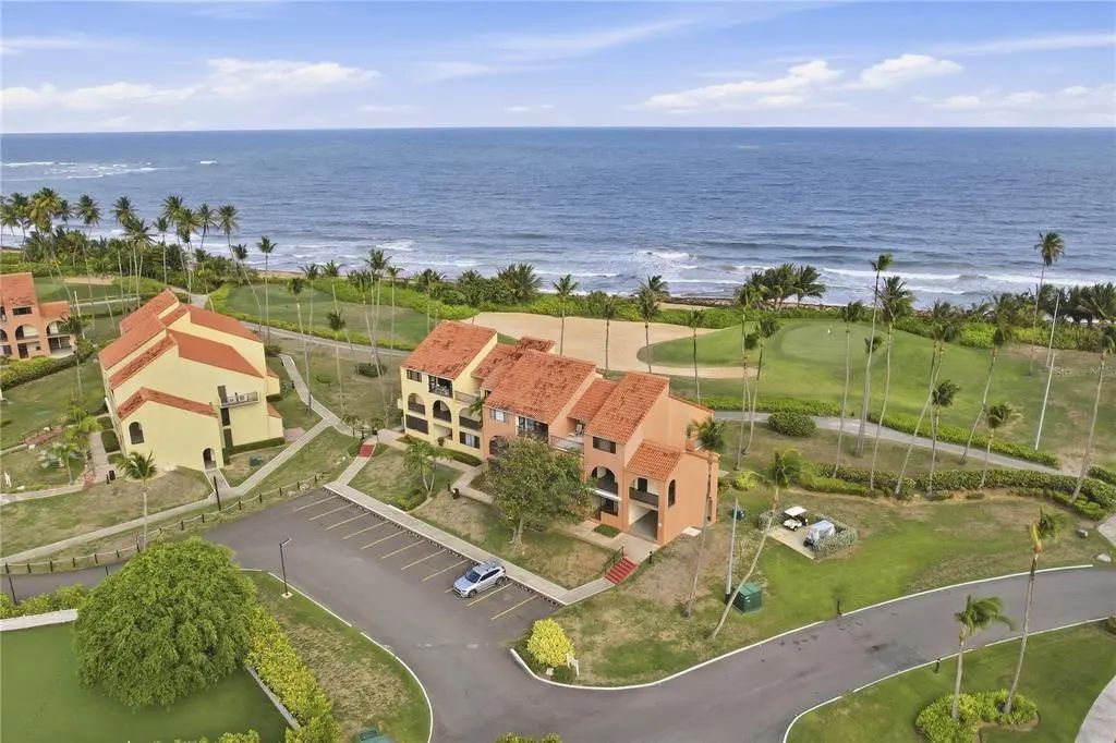 215 Beach Village Drive 215, HUMACAO