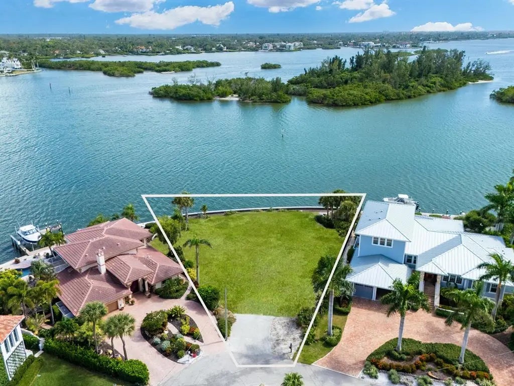 894 Freeling Drive, SARASOTA