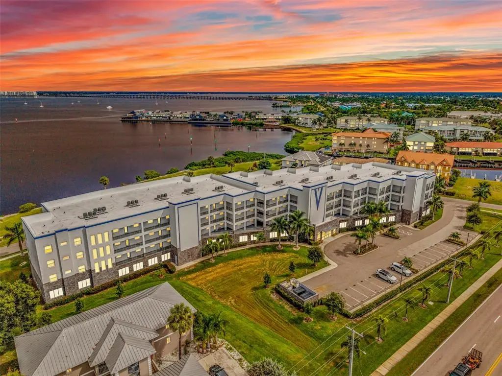 1425 Park Beach Circle 124, PUNTA GORDA