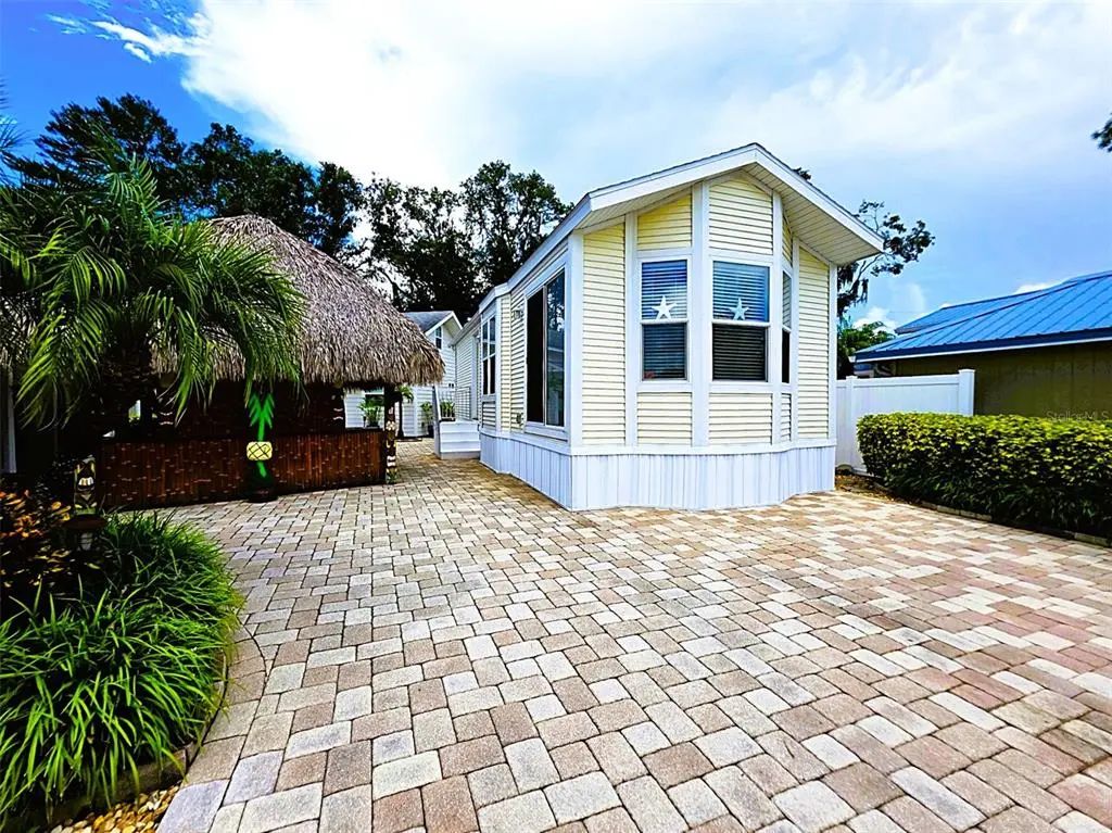 20300 Leonard - Lot 33, LUTZ