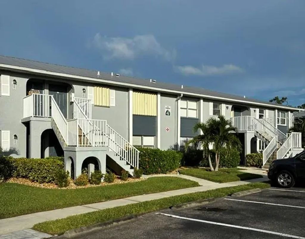 25050 Sandhill Boulevard B2, PUNTA GORDA