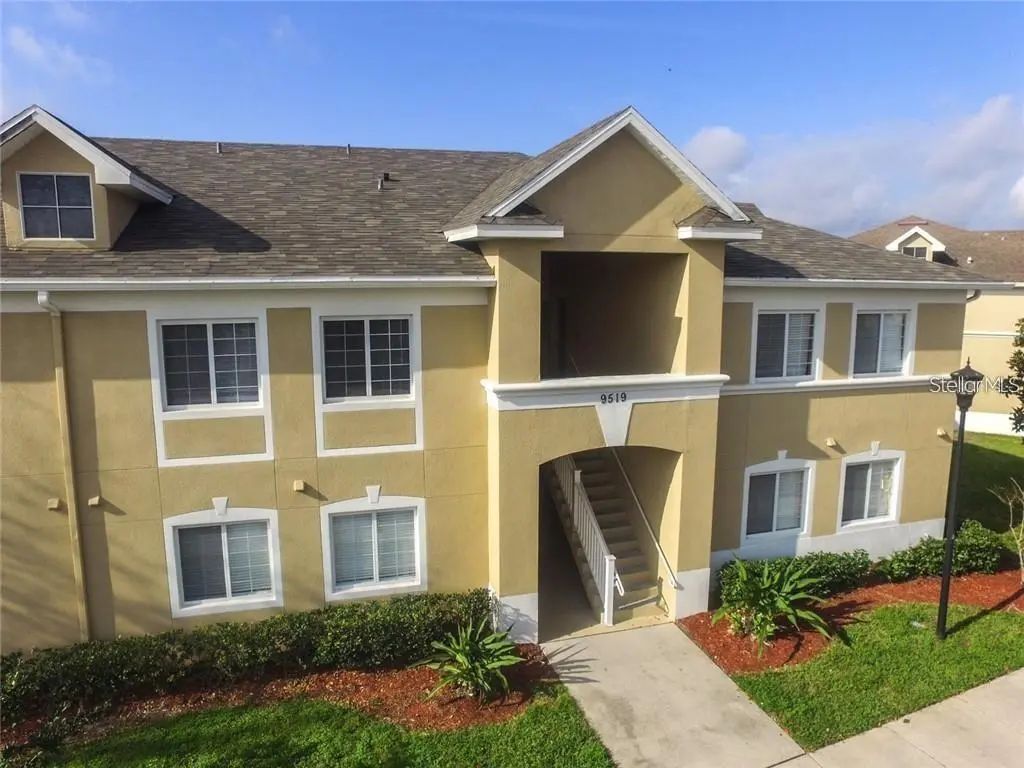 9519 Newdale Way 201, RIVERVIEW