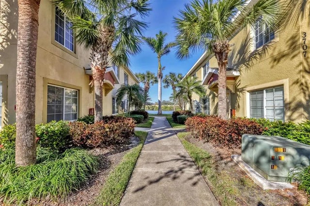 3715 45th Terrace W 108, BRADENTON