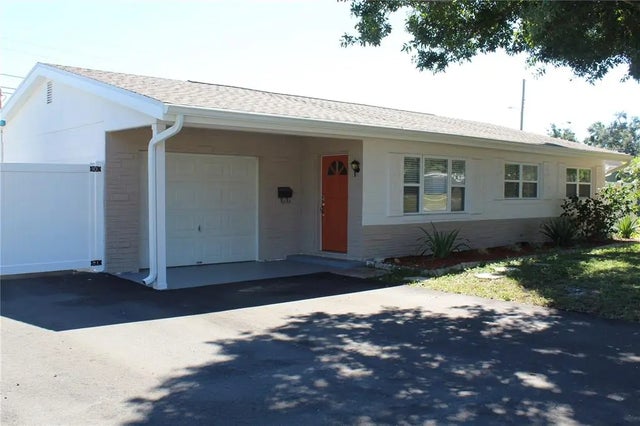 3649 60th Street N, ST PETERSBURG