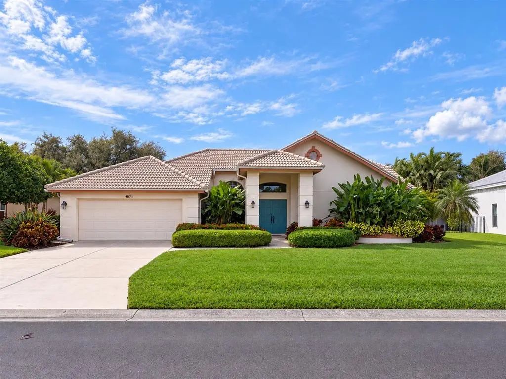 4871 Winterhaven Drive, SARASOTA