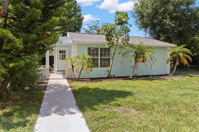 2576 39th Avenue N, ST PETERSBURG