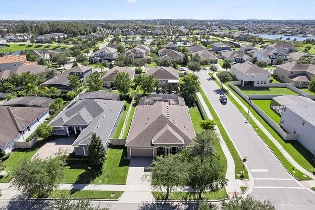 15976 Citrus Knoll Drive, WINTER GARDEN