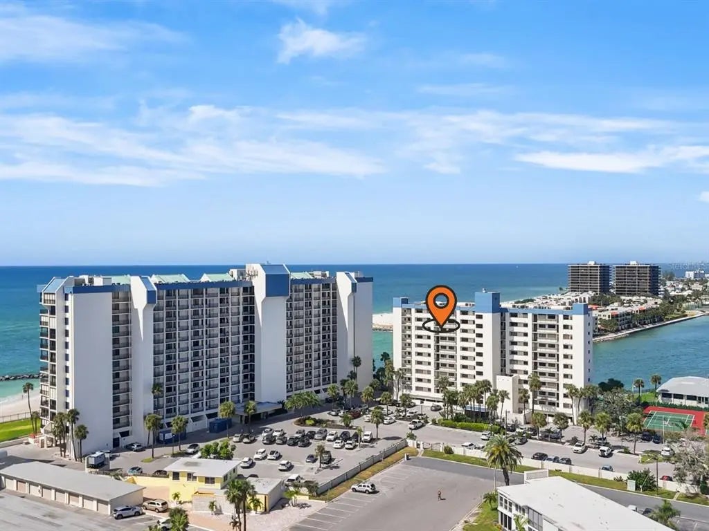 7150 Sunset 903e, ST PETE BEACH