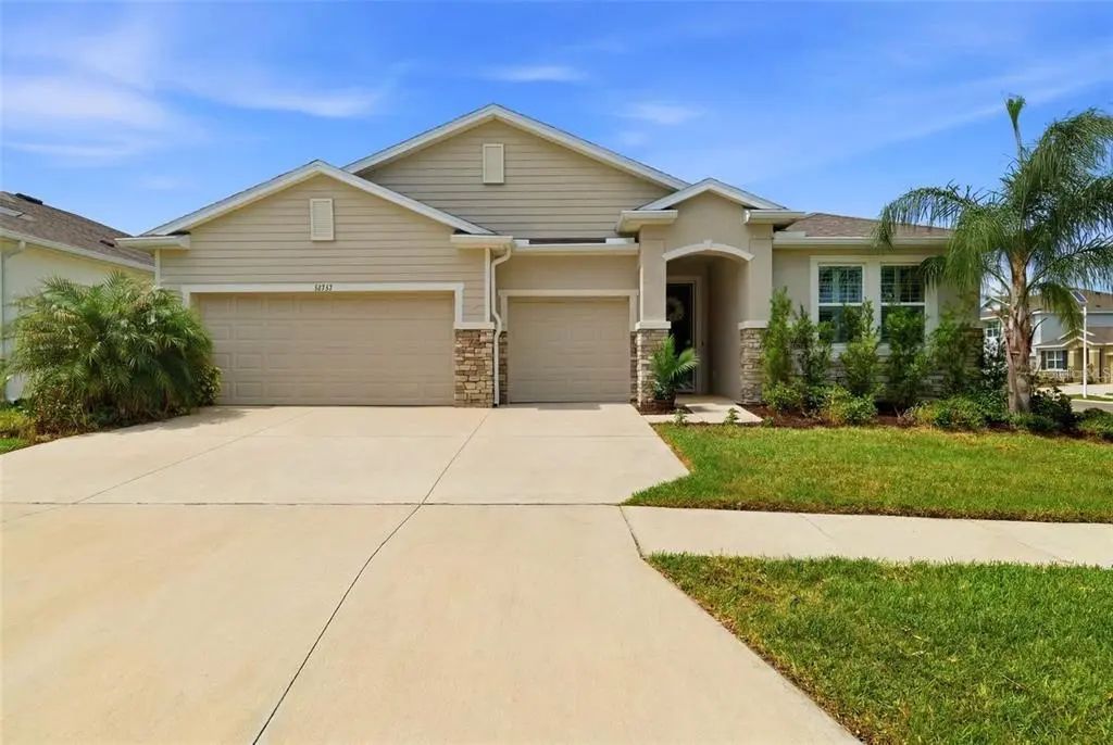 32337 Conchshell Sail Street, WESLEY CHAPEL