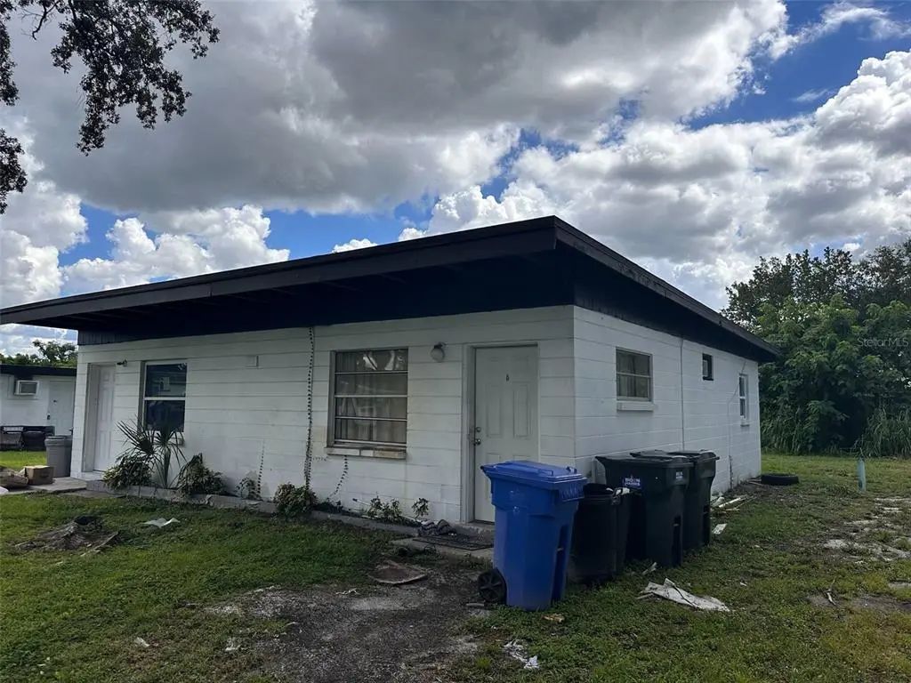 906 E 123rd Avenue, TAMPA