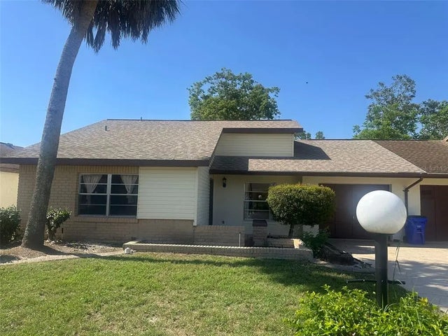 8 Jasmine Street, LAKE PLACID