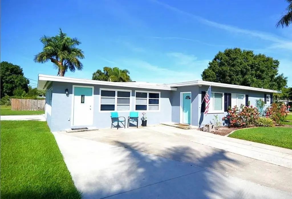 102 Desguin Lane, PUNTA GORDA