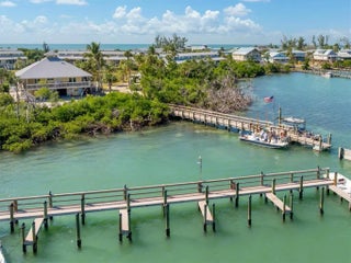 Gulf Shores Realty: 3 6b4db9f19f868198c158ea7df9d21d04 s