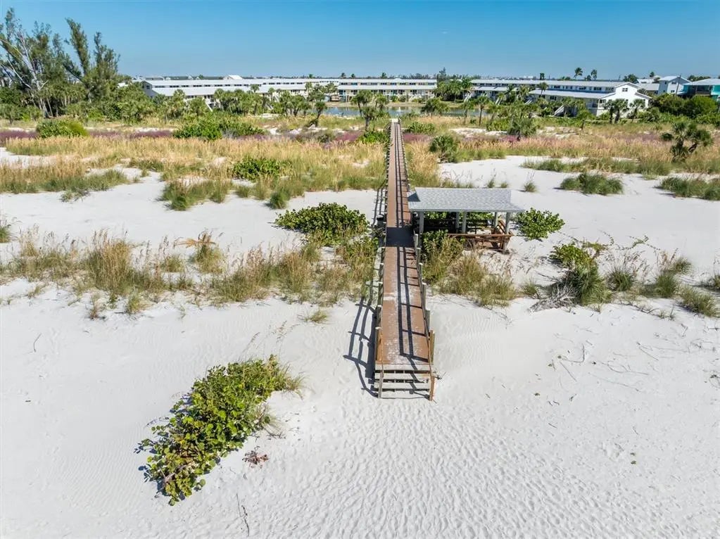 Gulf Shores Realty: 30 add03acd26815f48be77609da0266ebd l