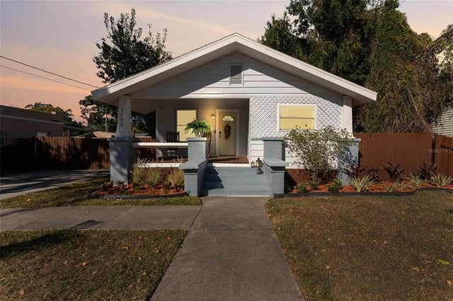 1202 E Ida Street, TAMPA