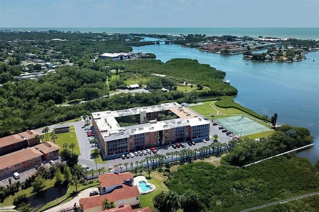 12760 Indian Rocks Road 1004, LARGO