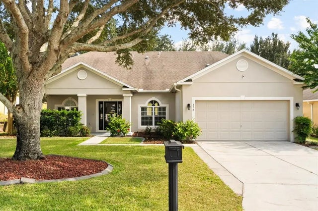 872 Marietta Lane, EUSTIS