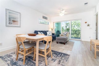 Gulf Shores Realty: 10 c36d7e468bc218236428e00bbecba7f7 s